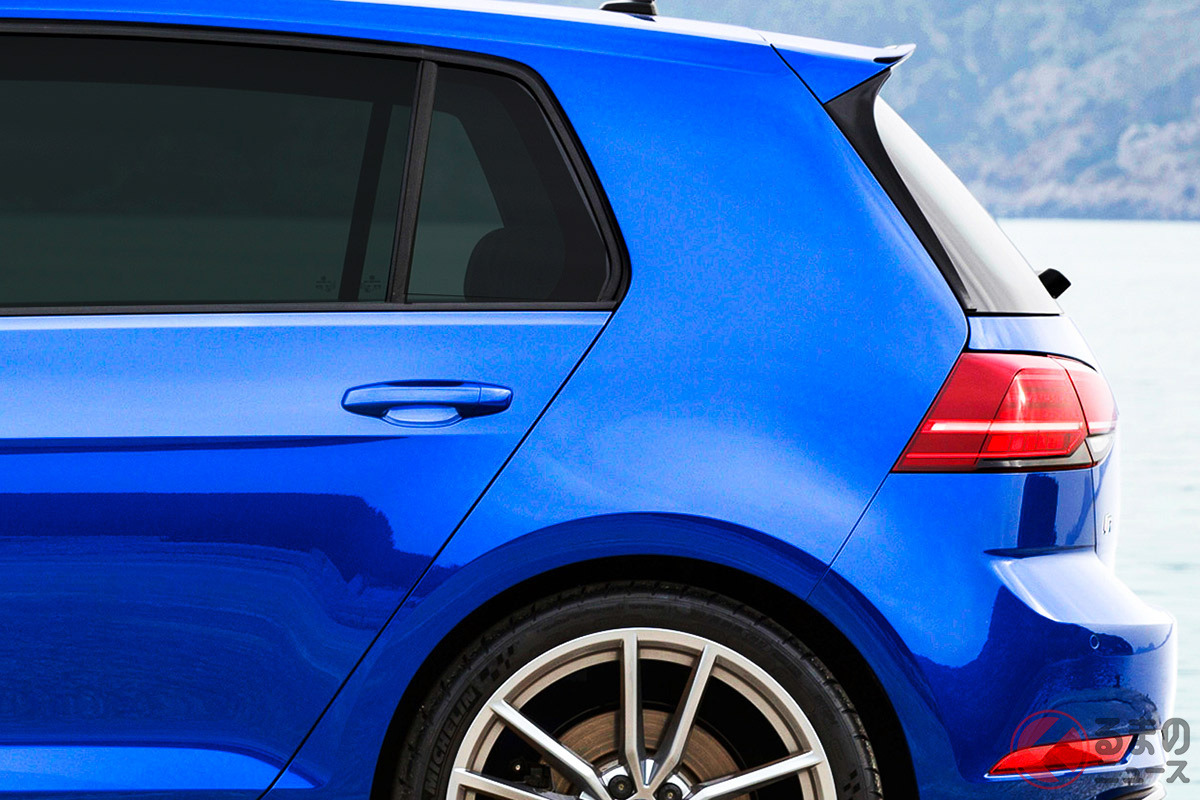 全長4275mm、全幅1800mmと「GR86」とほぼ変わらないサイズ感。日本の狭い道路でも扱いやすく、日常の足としても優秀だ