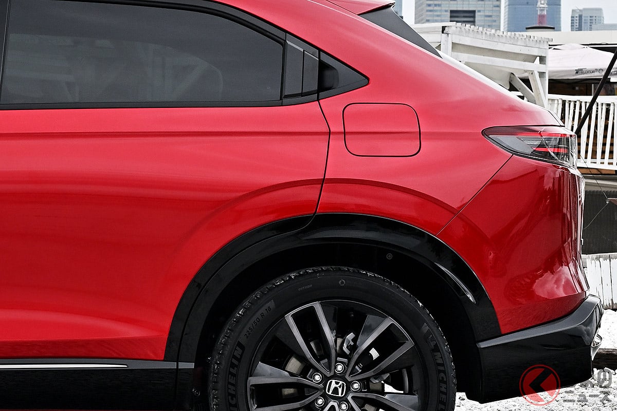 車高が低い「ヴェゼル RS」!