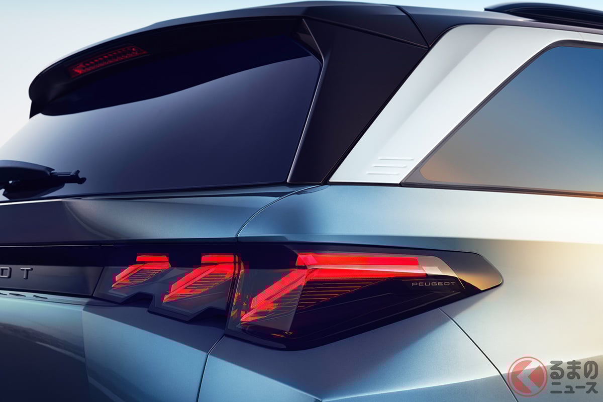 9年ぶり全面刷新の新型「“3列7人乗り”SUV」