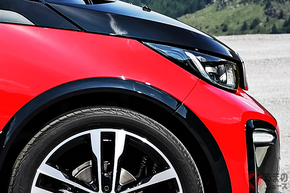 観音開きドア&画期的パワトレを採用!