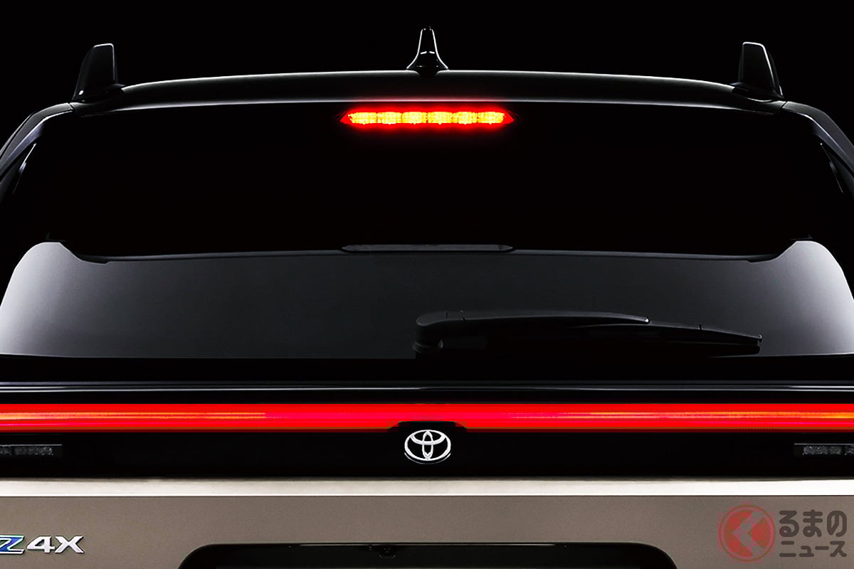 トヨタ新型「“ステーションワゴン型”SUV」発表に反響殺到!