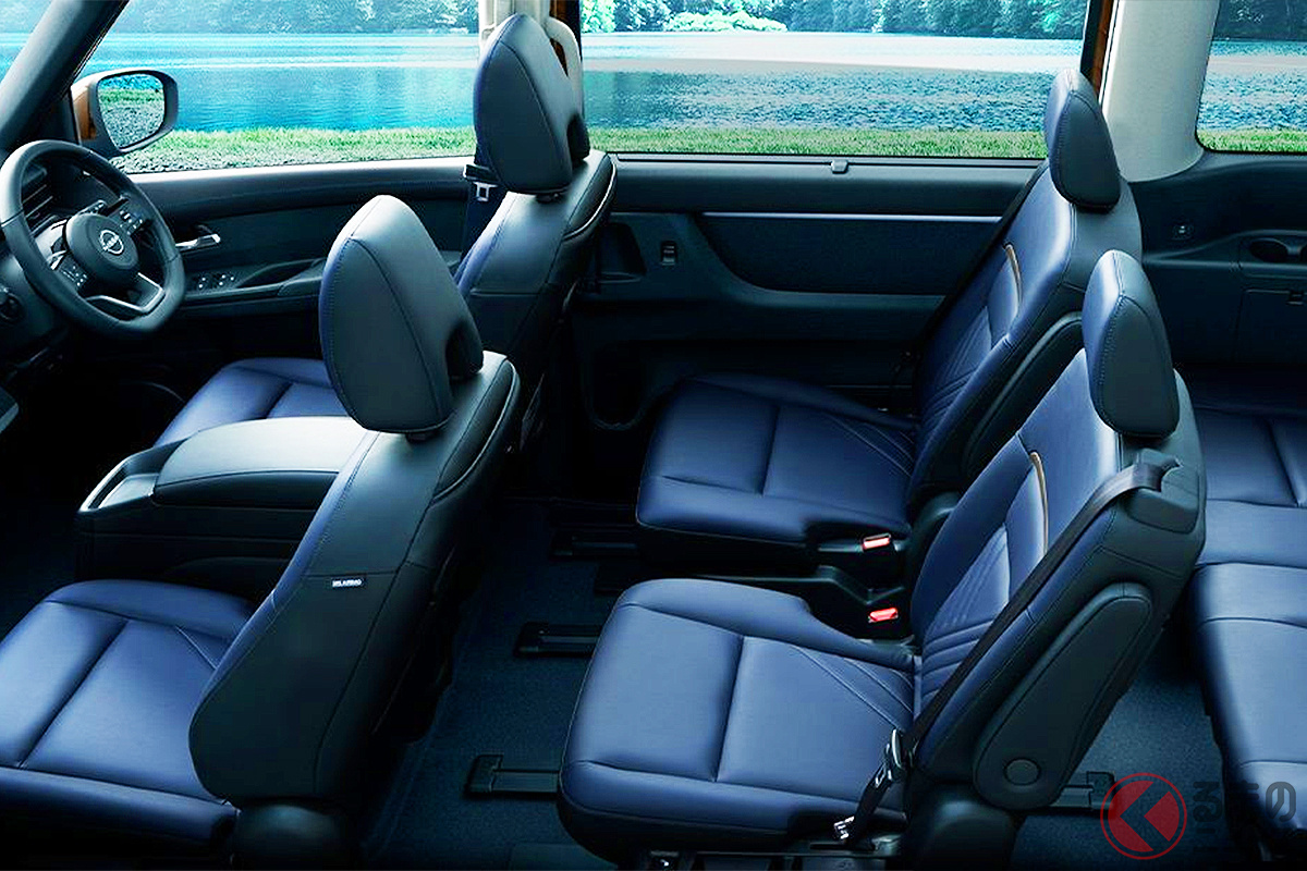 専用の意匠を採用した豪華な内装も魅力!