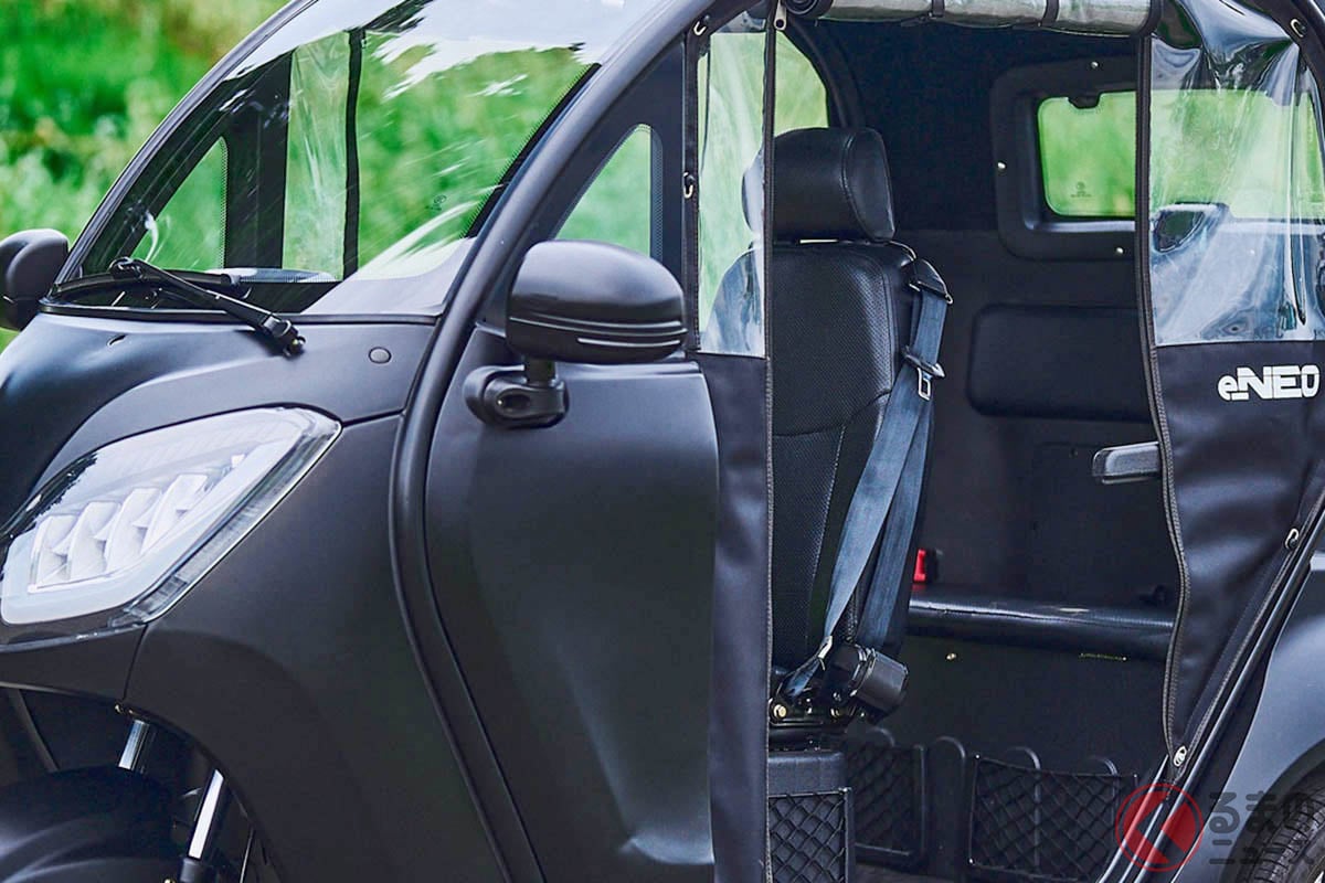 3人乗りトライク「e-NEO NEO-ONE(イーネオ ネオ・ワン)」