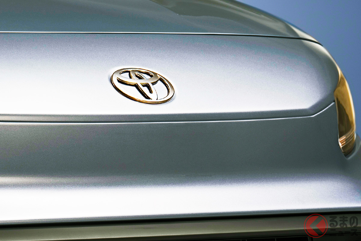 新車305万円! トヨタ新「スライドドア商用車」の“使い勝手”に反響殺到!