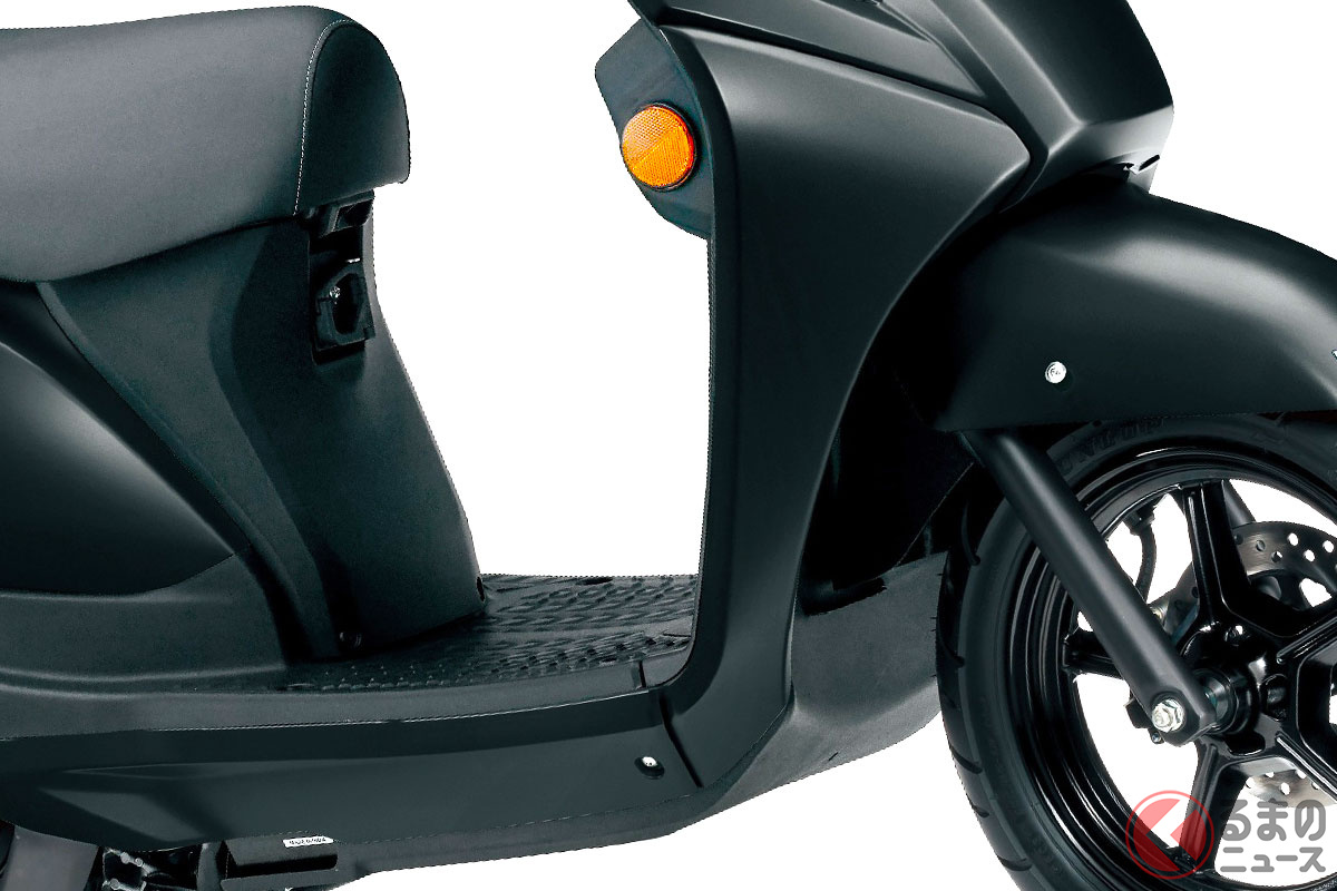 新車28万円! スズキ新型「125ccスクーター」実車公開!