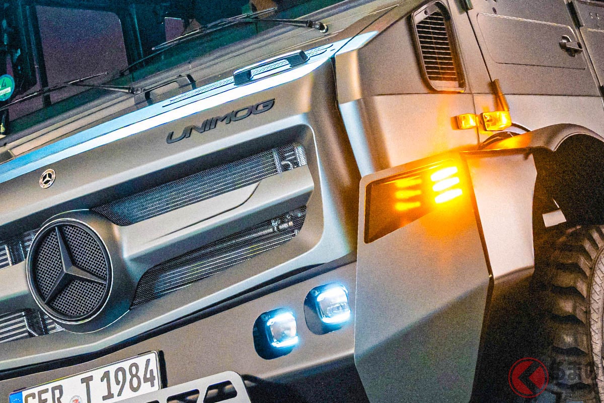 7.7リッター「直6」で300馬力!