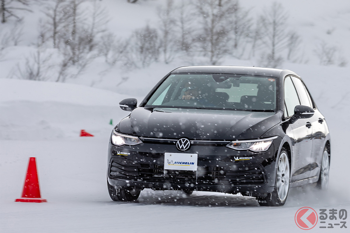 VWゴルフVIIIではクロスクライメート2とクロスクライメート3スポーツを同条件で比較。タイヤサイズは225/40R18
