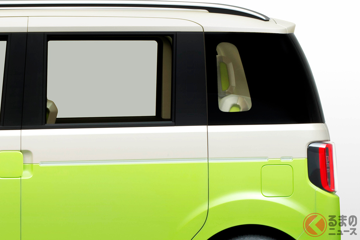 ボディカラーの「こもれびライトグリーン」もイイ!