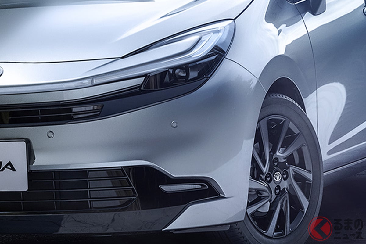 サメ顔採用でデザイン一新した新型「アクア」