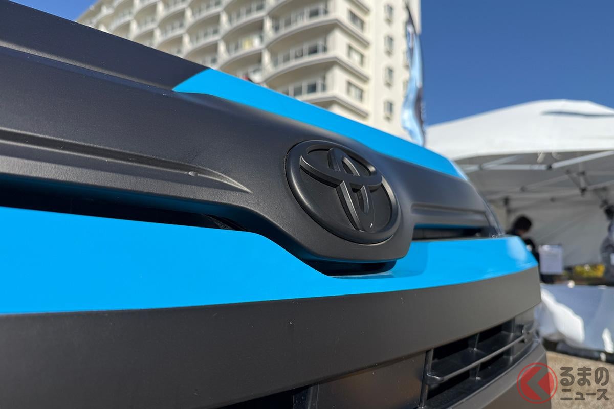 黒エンブレムがカッコイイ! トヨタ「ノア」のラリー仕様に注目!