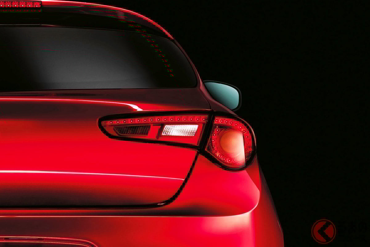 “爆安”な「 スポーティ“ハッチバック”」とは?