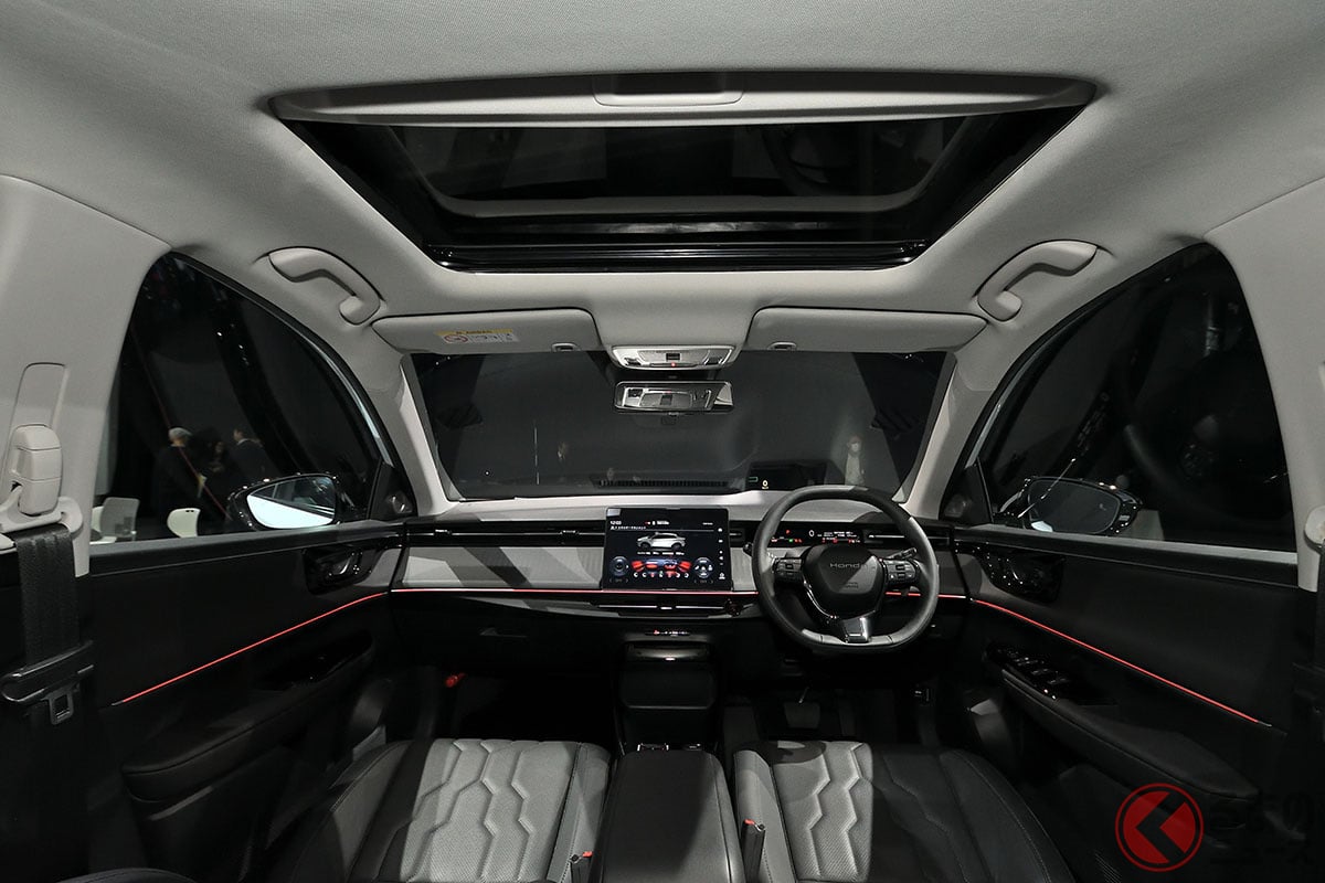 新型「インサイト」のインテリア