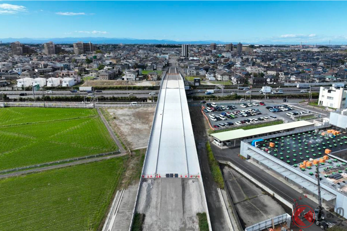 白岡宮代線の「白岡中央大橋」。施工途中の様子(画像:白岡市)