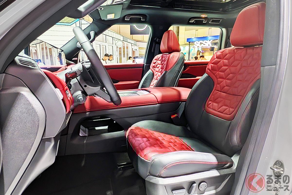 大型ボディにふさわしい上質な空間を実現したインテリア