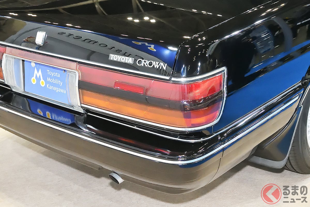 黒々と光る「“おじいちゃん”のクラウン」どんなクルマ?