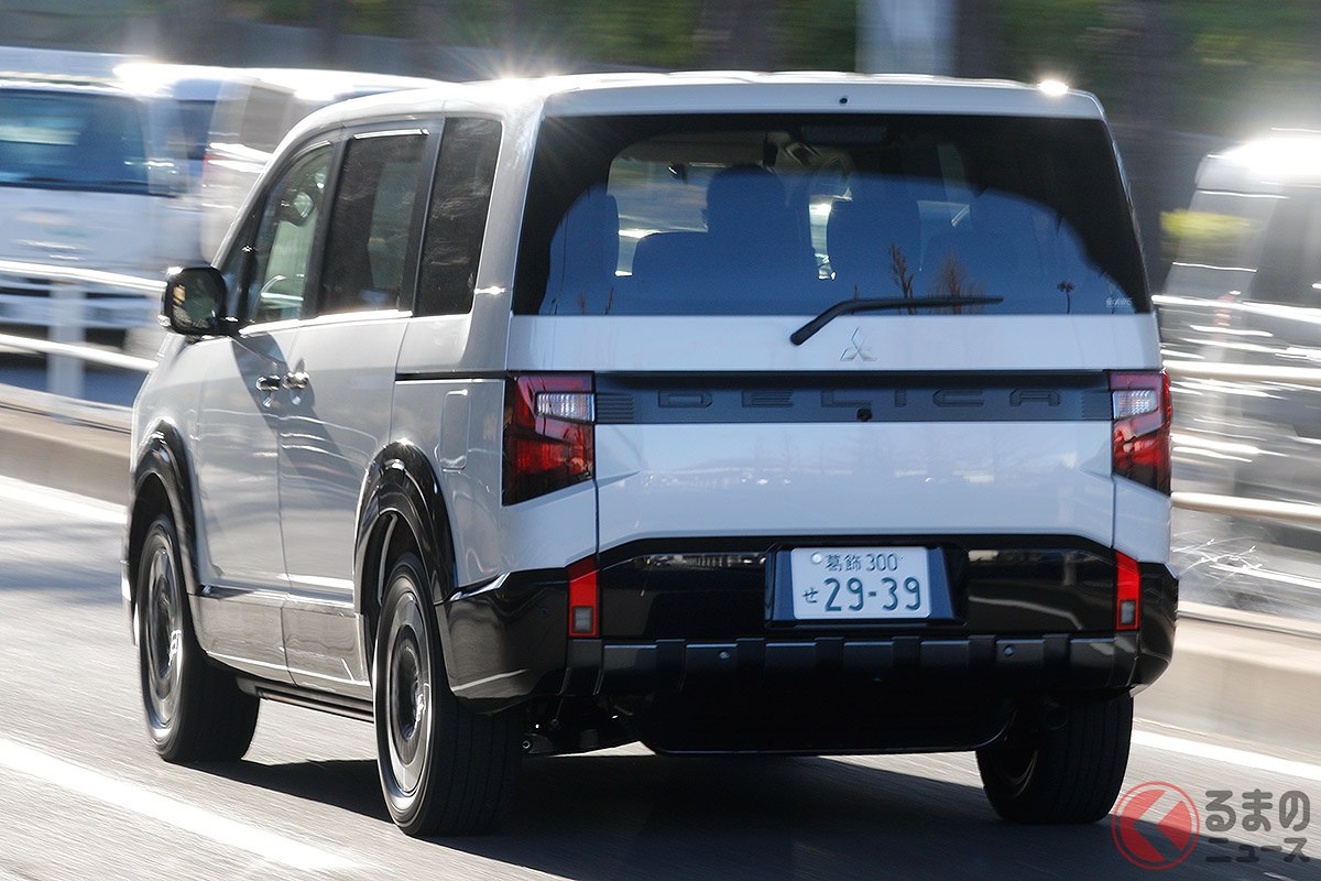 ランエボ譲りの車両運動統合制御システム「S-AWC」を搭載!