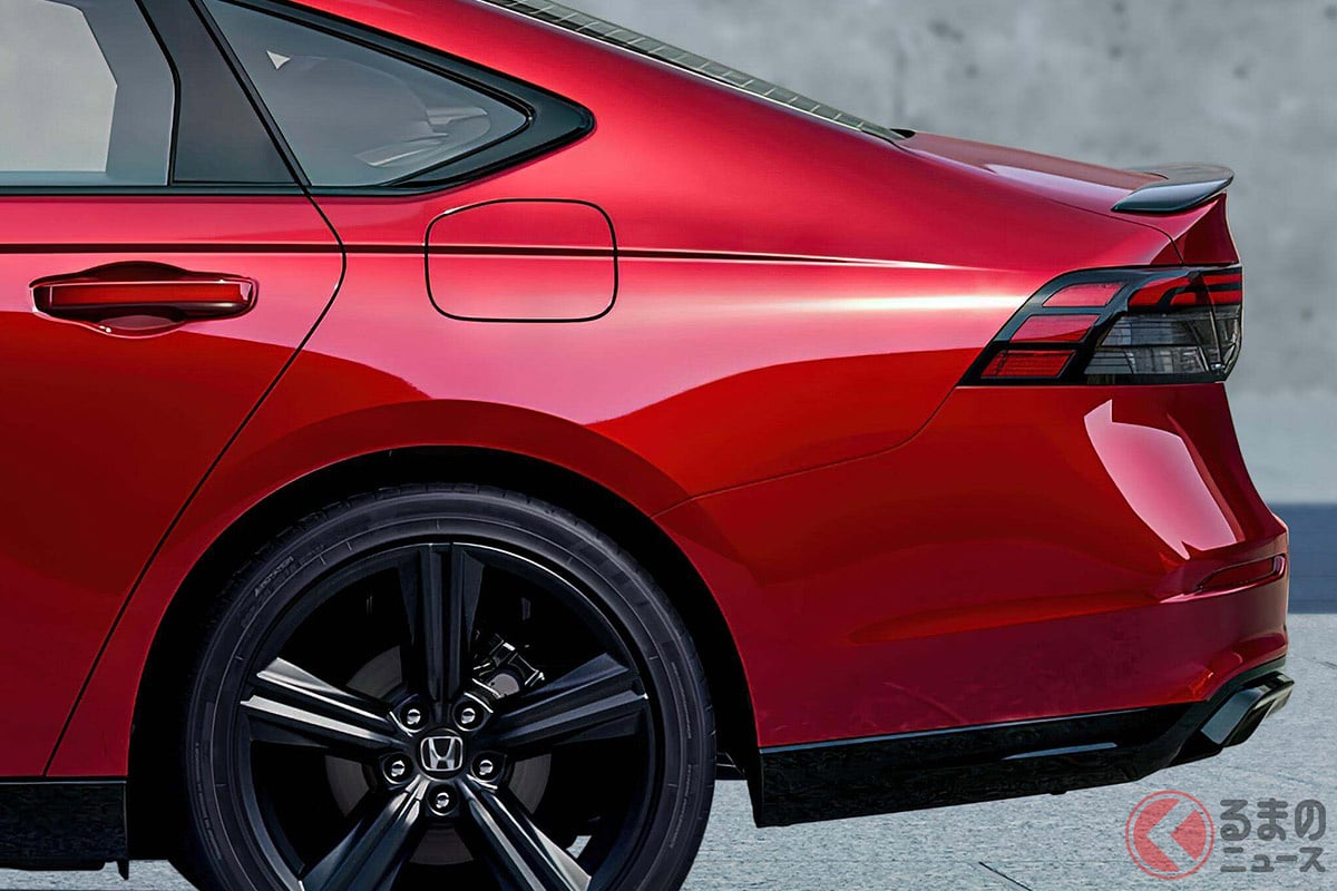 ホンダのミドルセダン「アコード」!