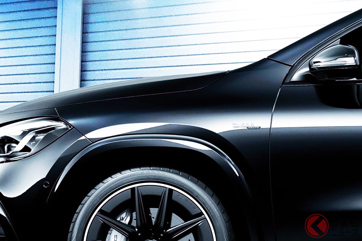 2リッターエンジンで「300馬力」超え! “超パワフル”な新「小さな高級車」発表!