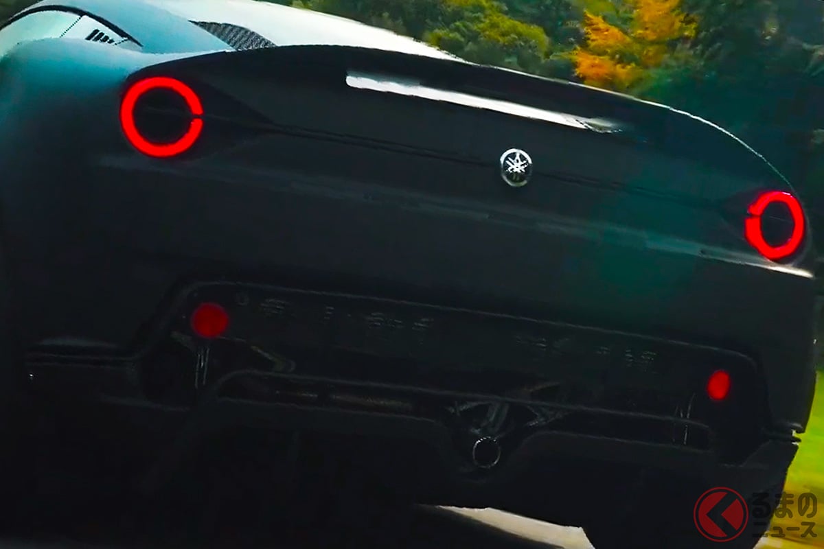 ヤマハ念願の「本格“2人乗り”スポーツカー」は車重わずか“750kg”!(※画像はヤマハの公開したテストカー)