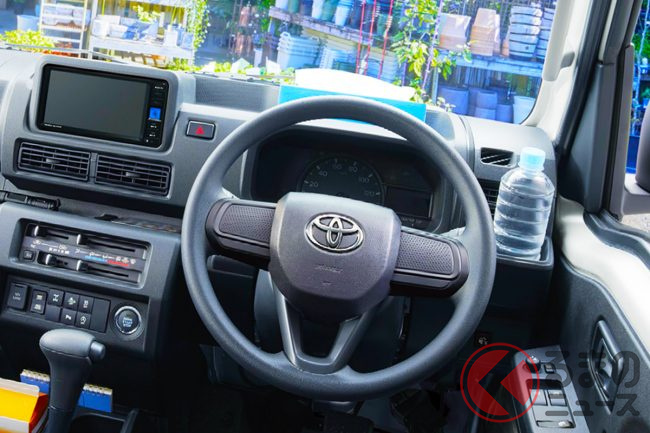 軽トラック　MT   実働 軽商用車」なぜMTが根強く残る？ 新車の99％はAT車なのに「軽トラ・軽