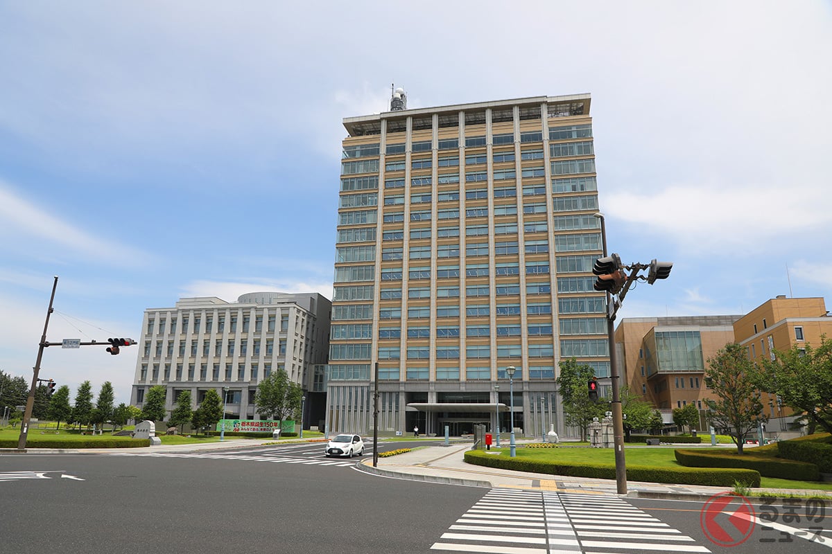 宇都宮市の都心環状線が県庁前通りと材木町通りをつなぐ約320mの完成により開通(画像は栃木県庁/PhotoAC)