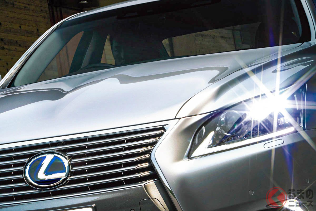 お買い得すぎる格安高級セダン!