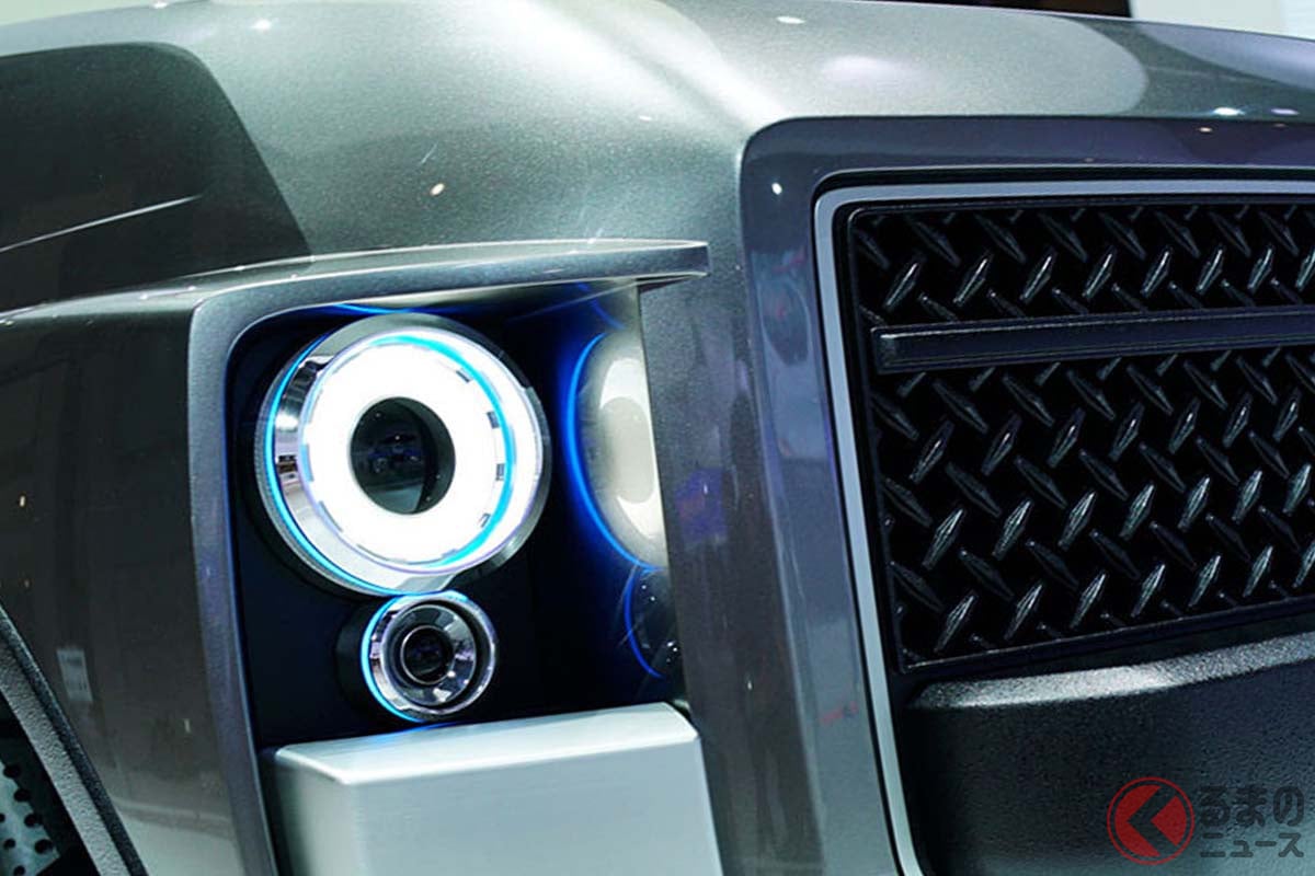 カクカクボディのスライドドアSUV!