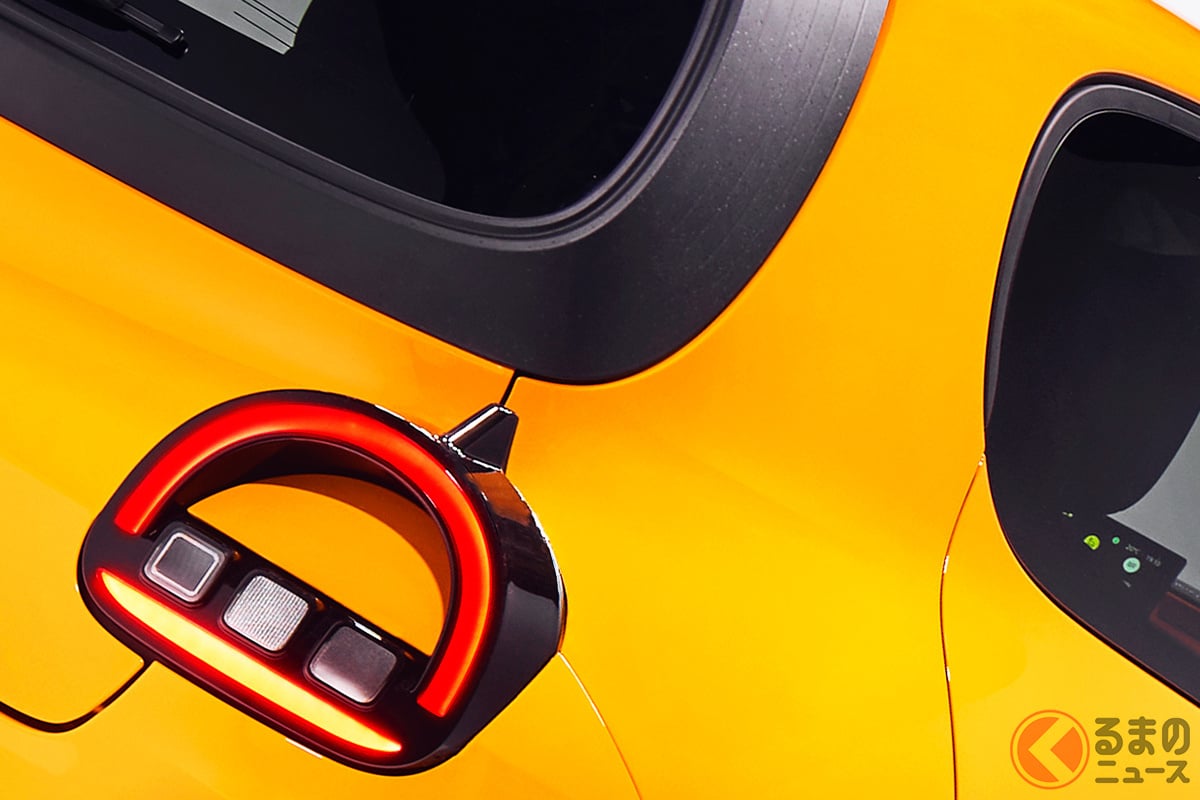 斬新“半丸目デザイン”がイイ!