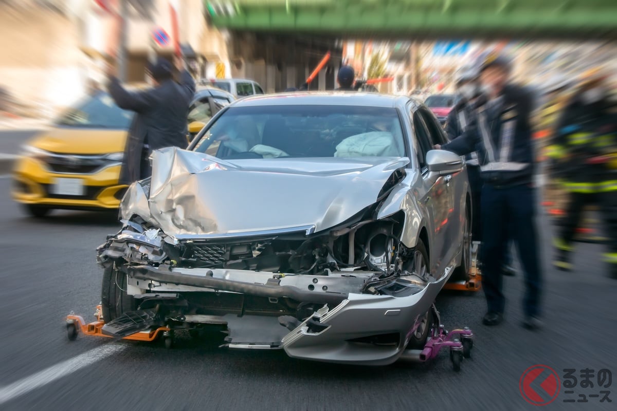 外国人による「死亡・重傷事故」が急増!(画像はイメージ、Caito/PIXTA)