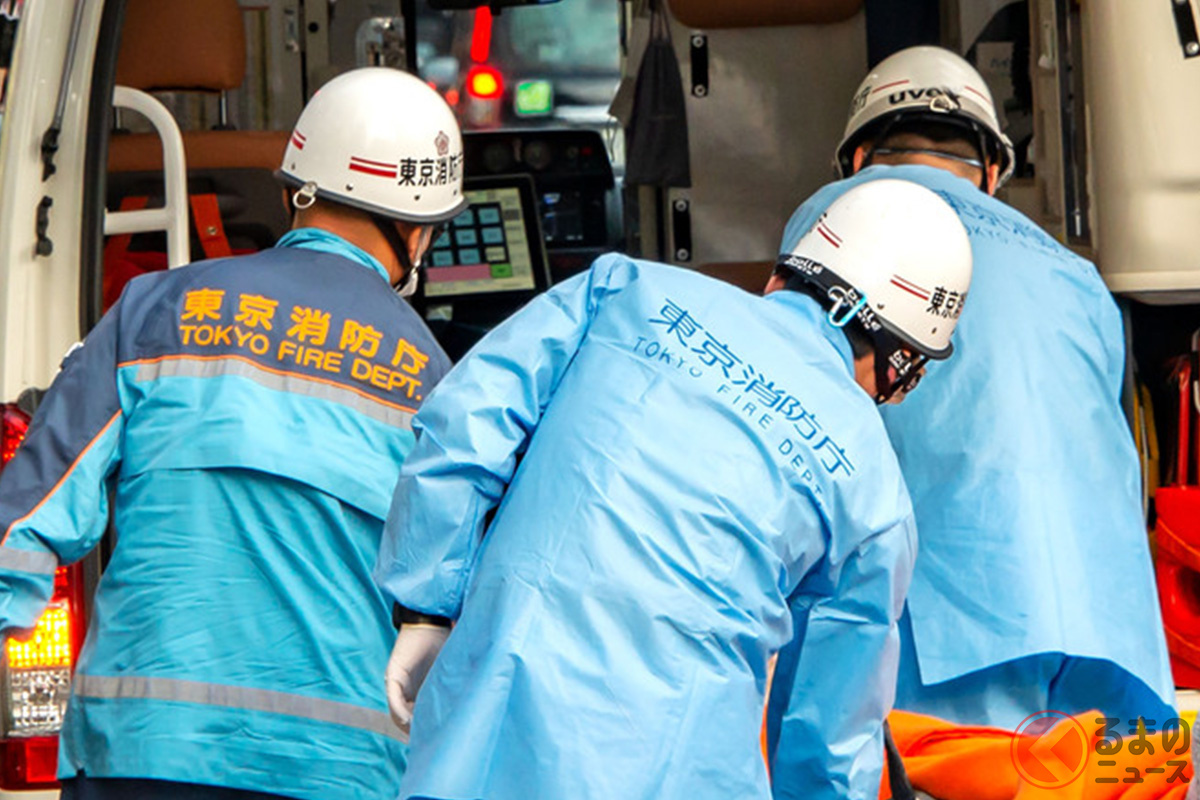 救急隊員への暴行、その現状とは?(画像はイメージ、Caito/PIXTA)