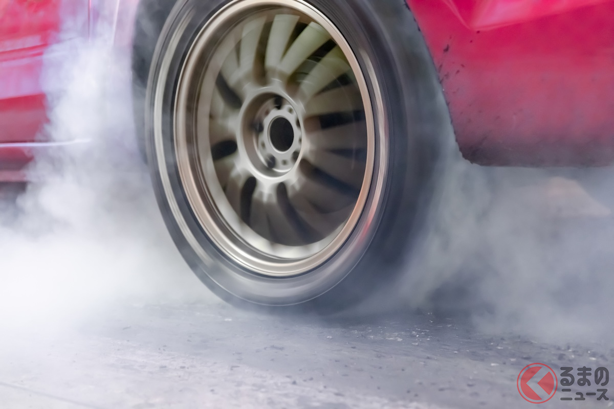 ドリフトで逮捕された外国人に怒りの声集まる!(画像はイメージ、toa55/PIXTA)