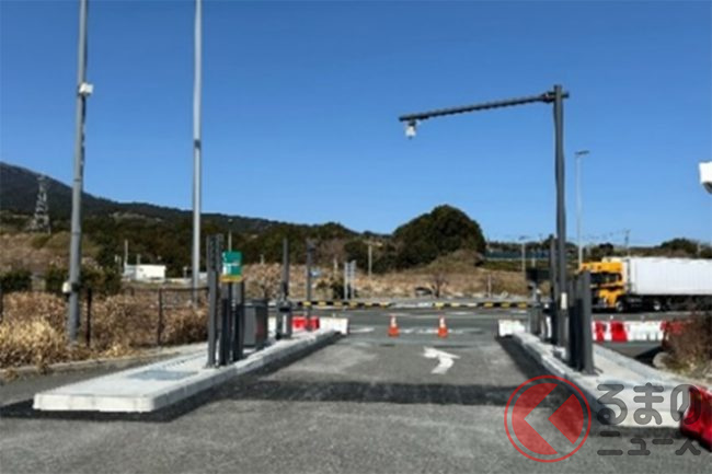 1歩目〜5メートル以内を高速移動 新東名で「駐車場予約システム」始まる！ 迷惑駐車対策なるか？ 浜松