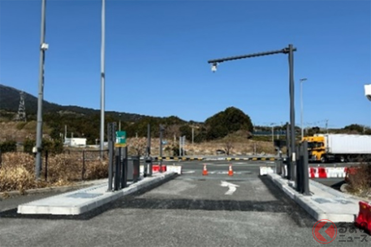 駿河湾沼津SA(下り)の予約駐車マス出口(出展:NEXCO中日本)