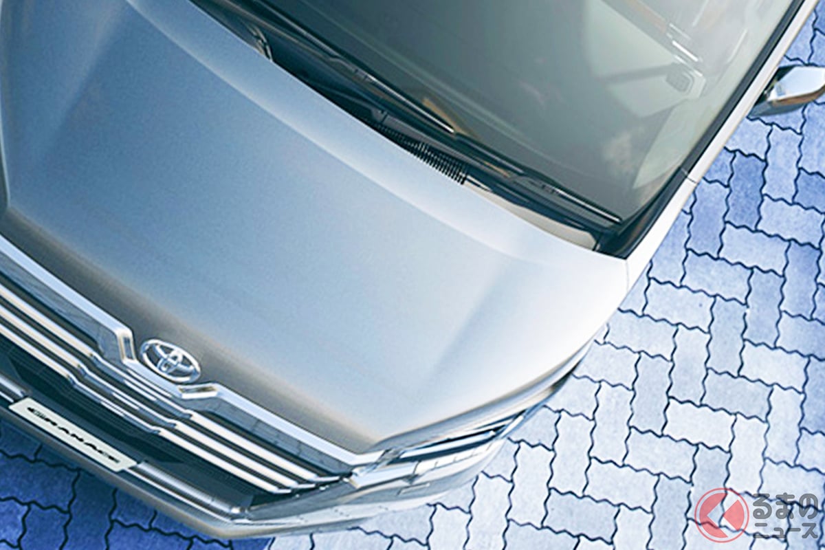 4列シート8人乗り仕様もあるトヨタ「巨大ミニバン」って?