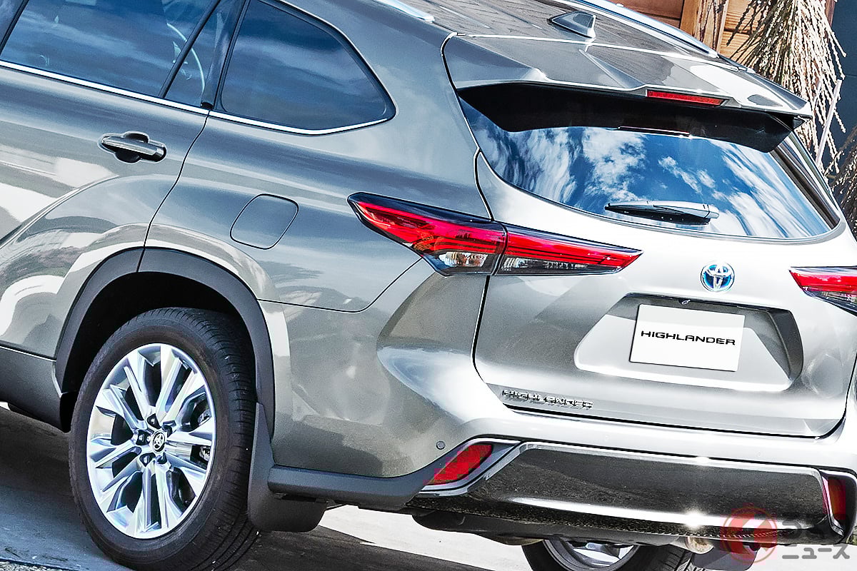 トヨタの「新型“3列シート”SUV」がスゴい!