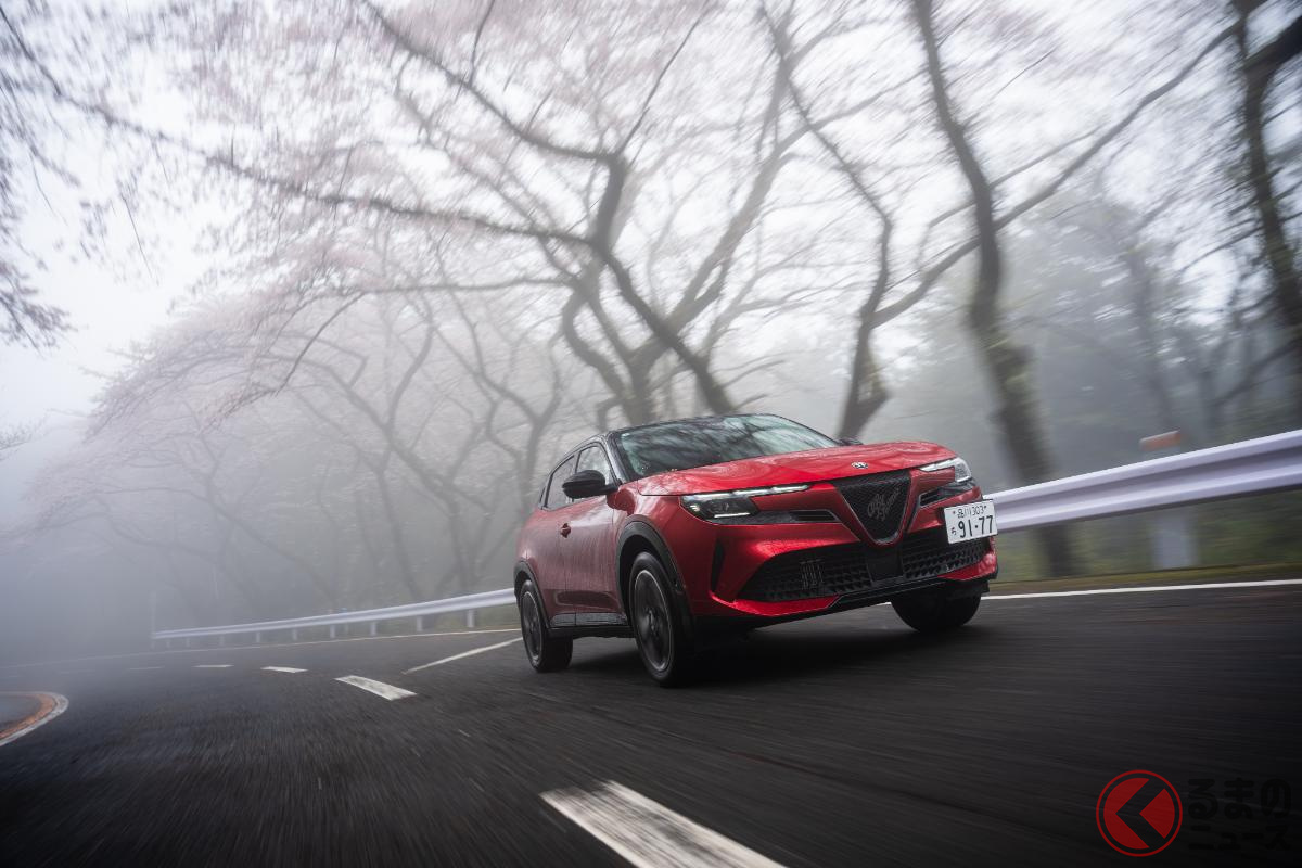 “いい塩梅の刺激”が味わえる走り。日常域でもスポーティさをしっかり感じられる。