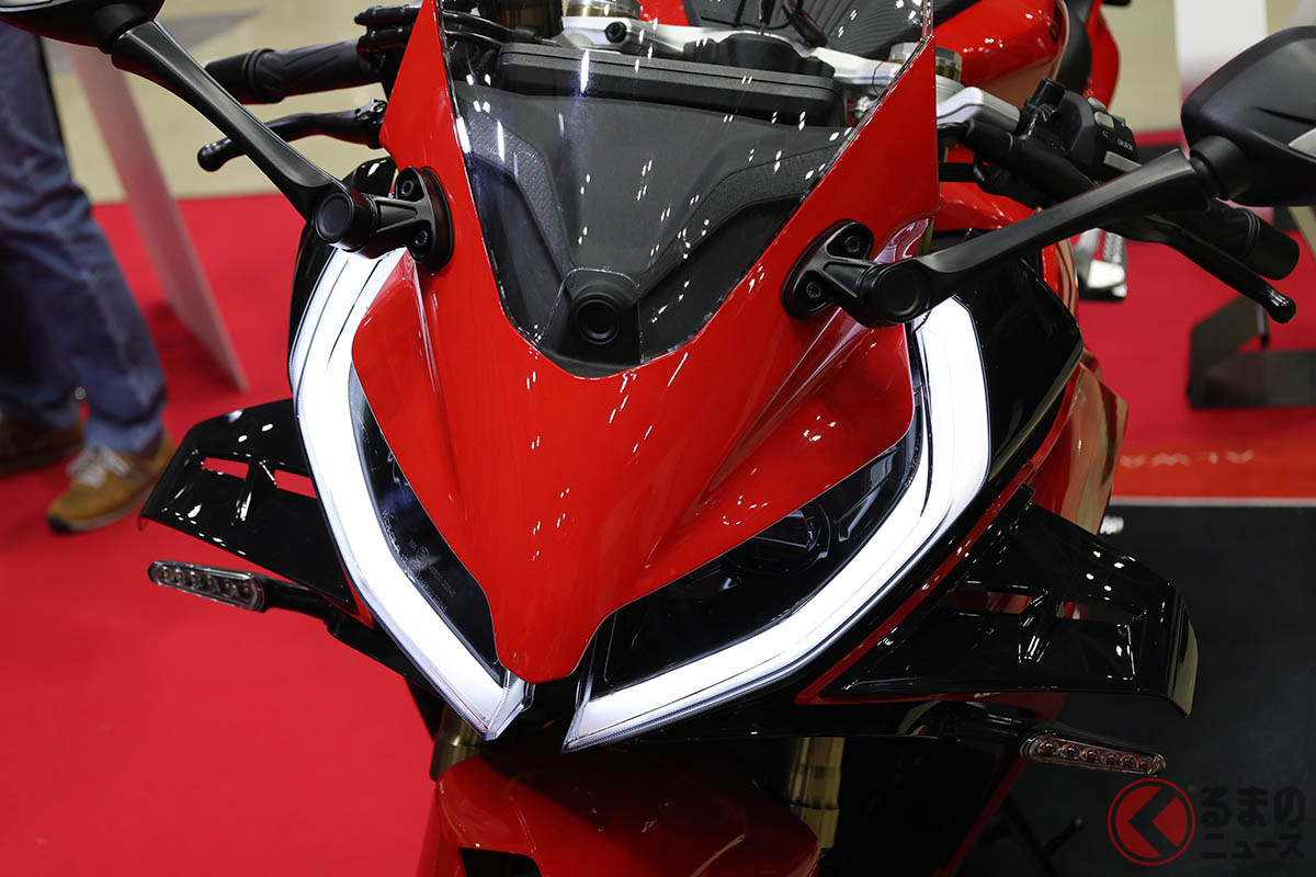QJモーターのスーパースポーツモデル「SRK400RS」