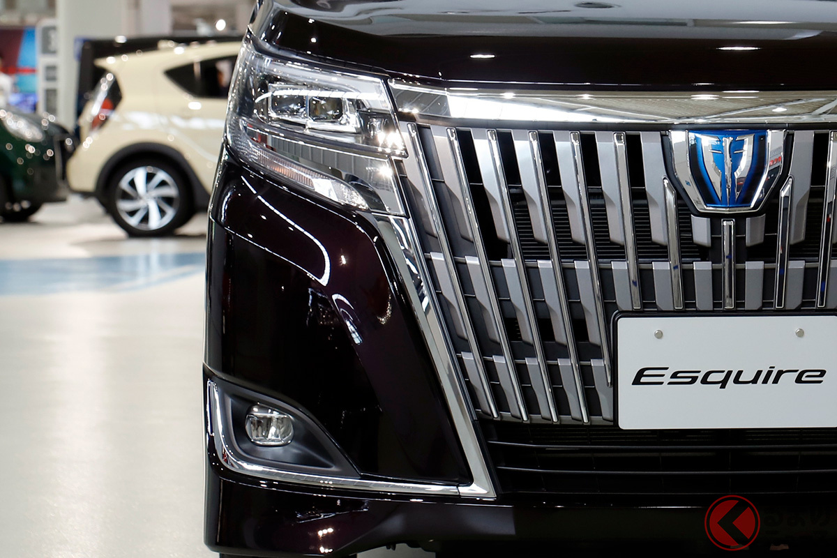 Toyota Noah/Voxy Update and Esquire's Demise: The Evolution of Premium Mid-Size Minivans in Japan