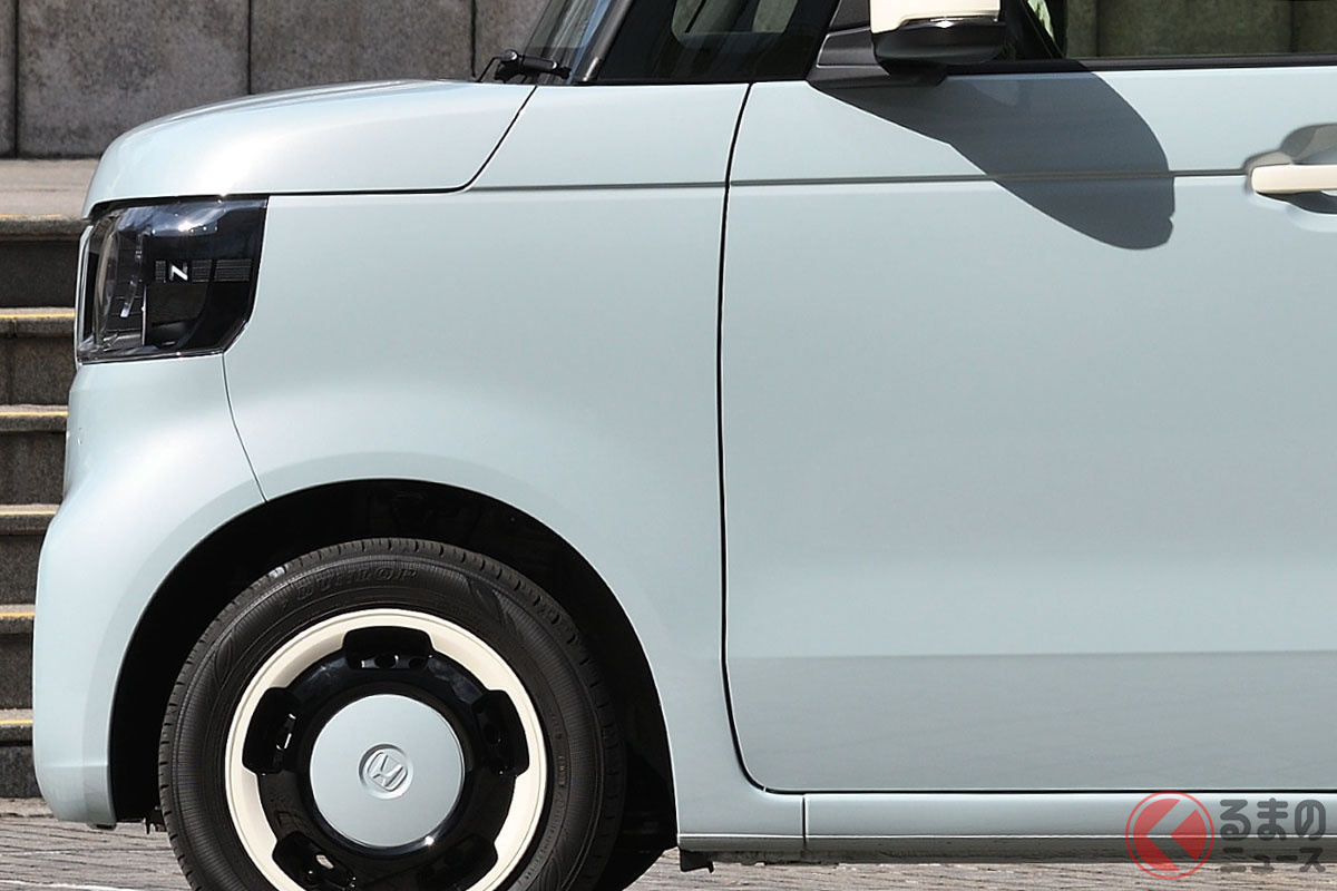 世界初!「N-BOX」の純正サンシェードが画期的