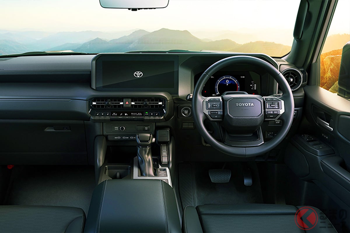 本格オフローダーでありながら、快適性にも配慮された室内空間