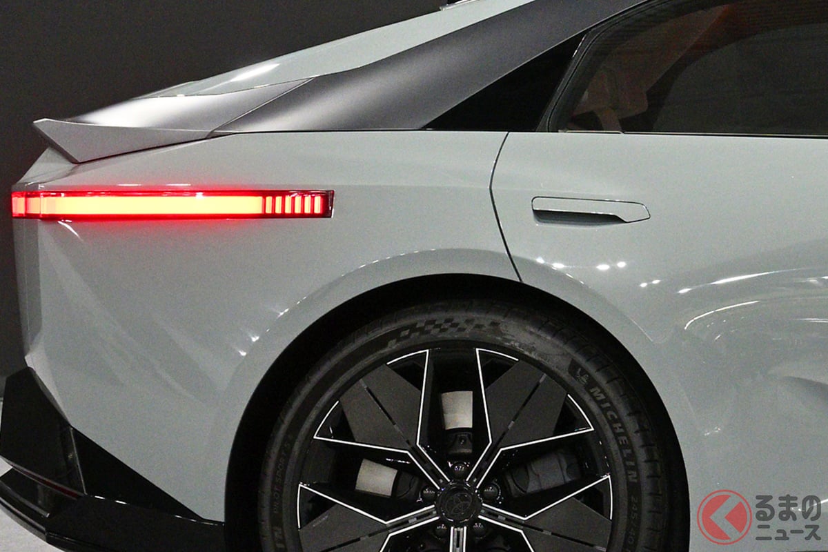 デザインも注目される「“新たな”カローラ」の中身って?