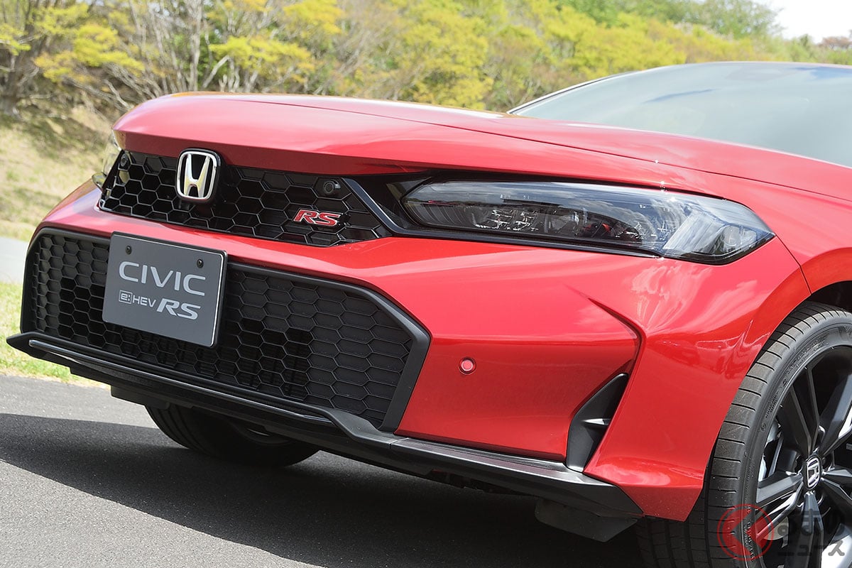 ホンダ「シビック e:HEV RS」