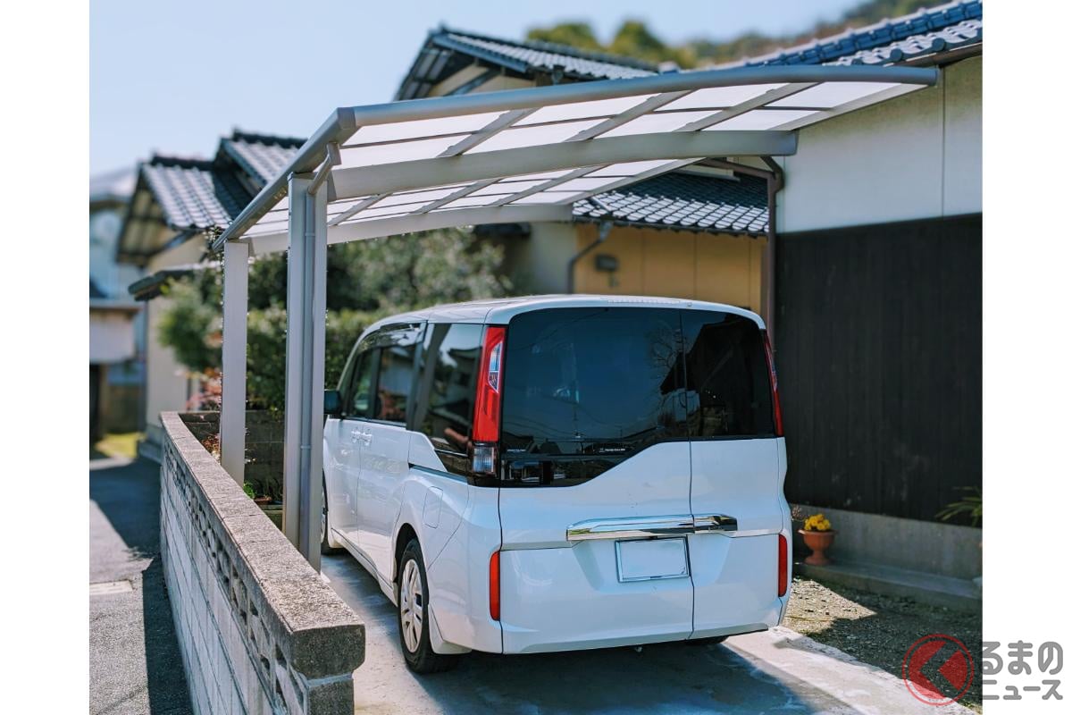 カーポートも法令上の「建築物」、増築する際には注意が必要!(画像はイメージ/PhotoAC)
