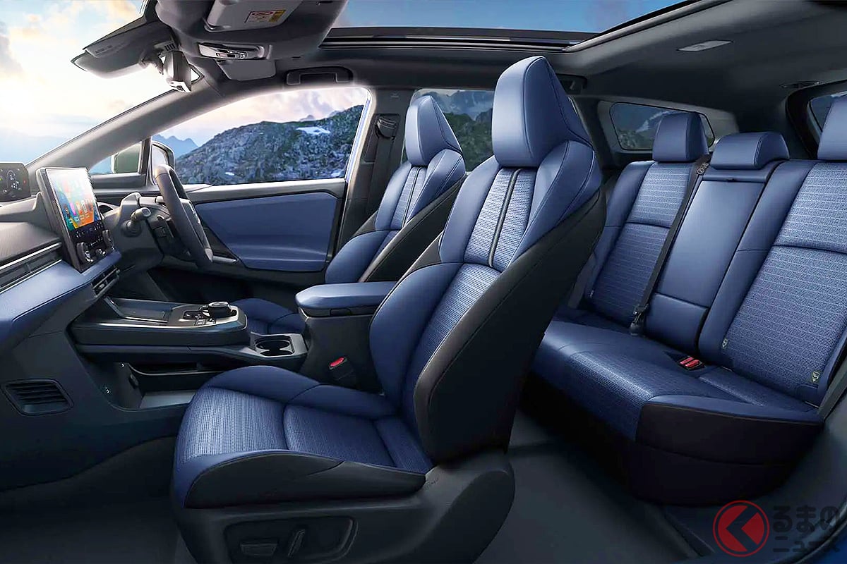 ブルーの内装も魅力的!