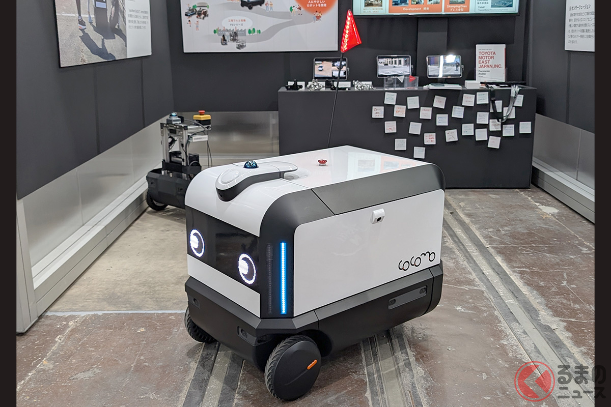 トヨタ自動車東日本の自律走行ロボット「cocomo（ココモ）」