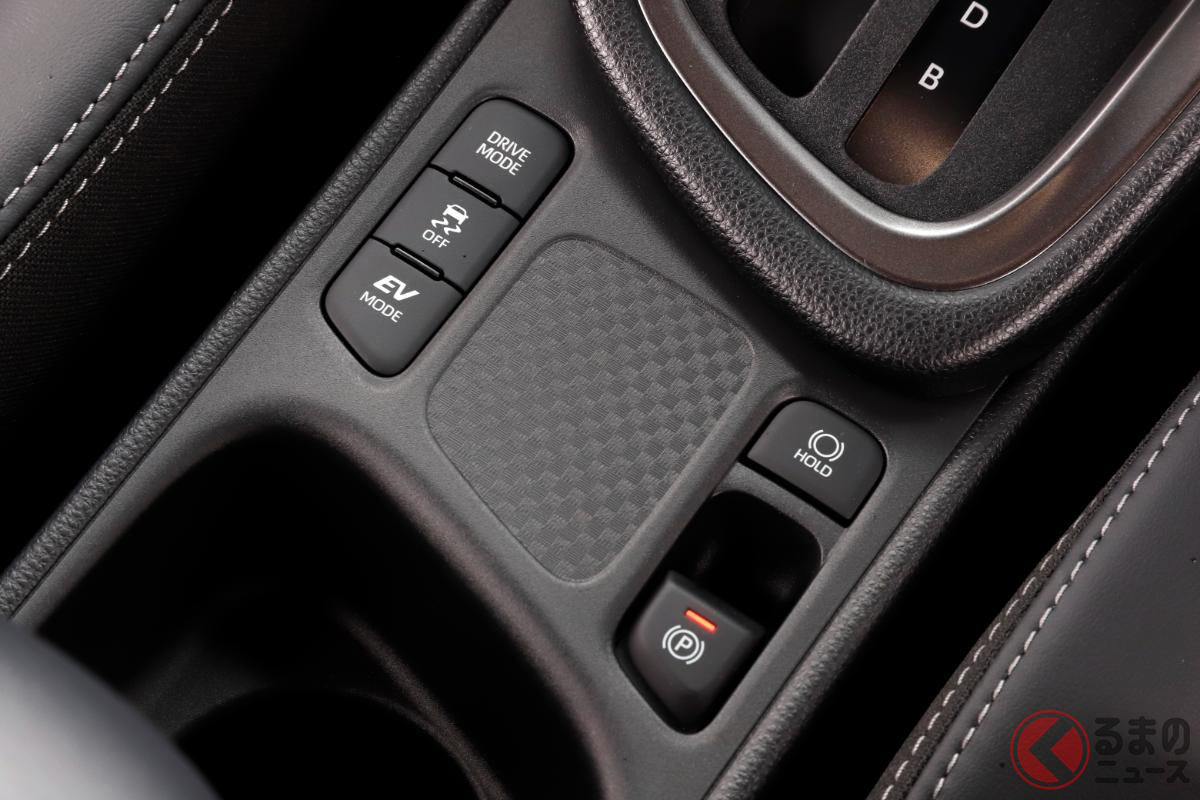 電動パーキングブレーキ・ブレーキホールド機能がハイブリット車に標準装備!