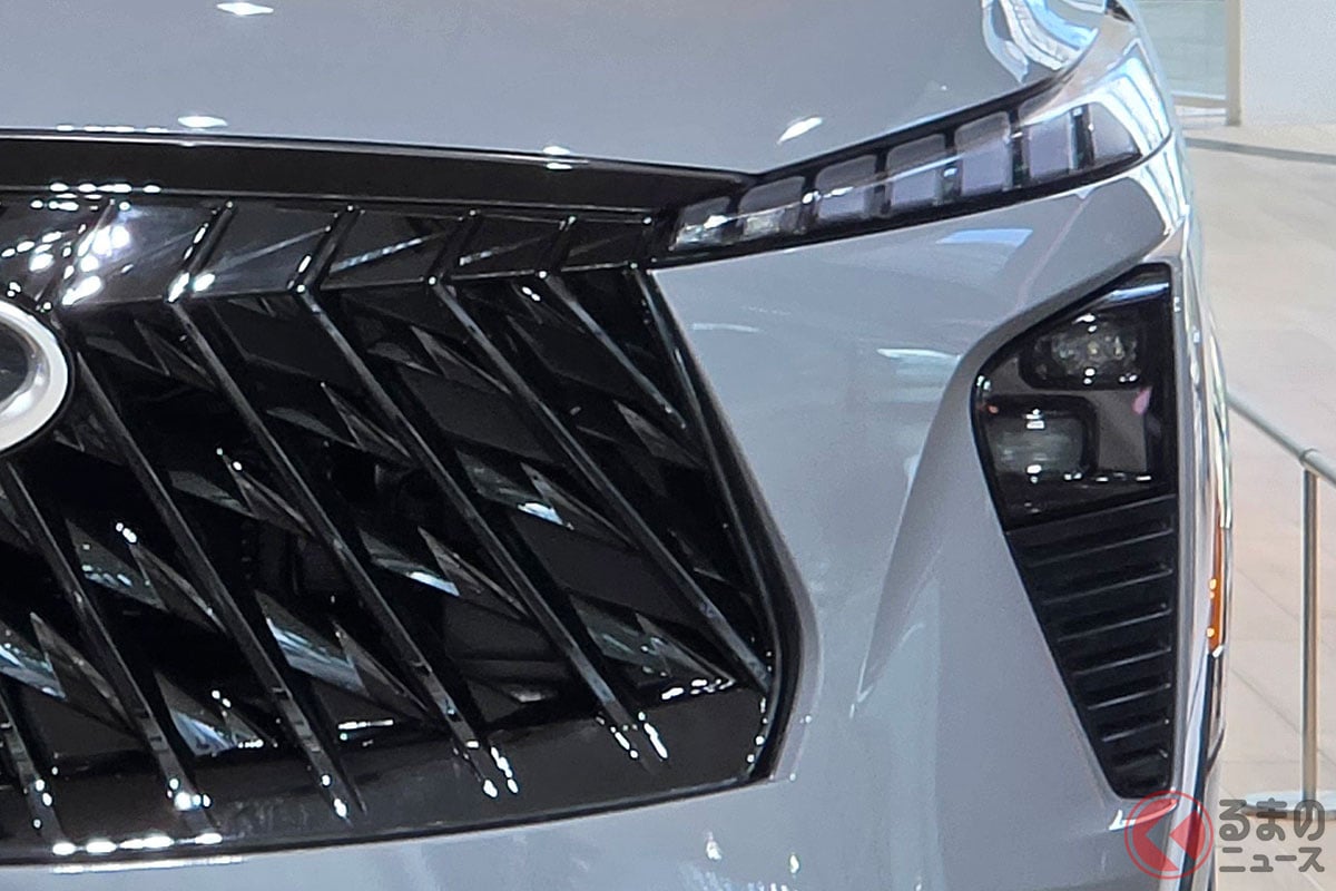 日産のプレミアムブランド「インフィニティ」の高級SUV!