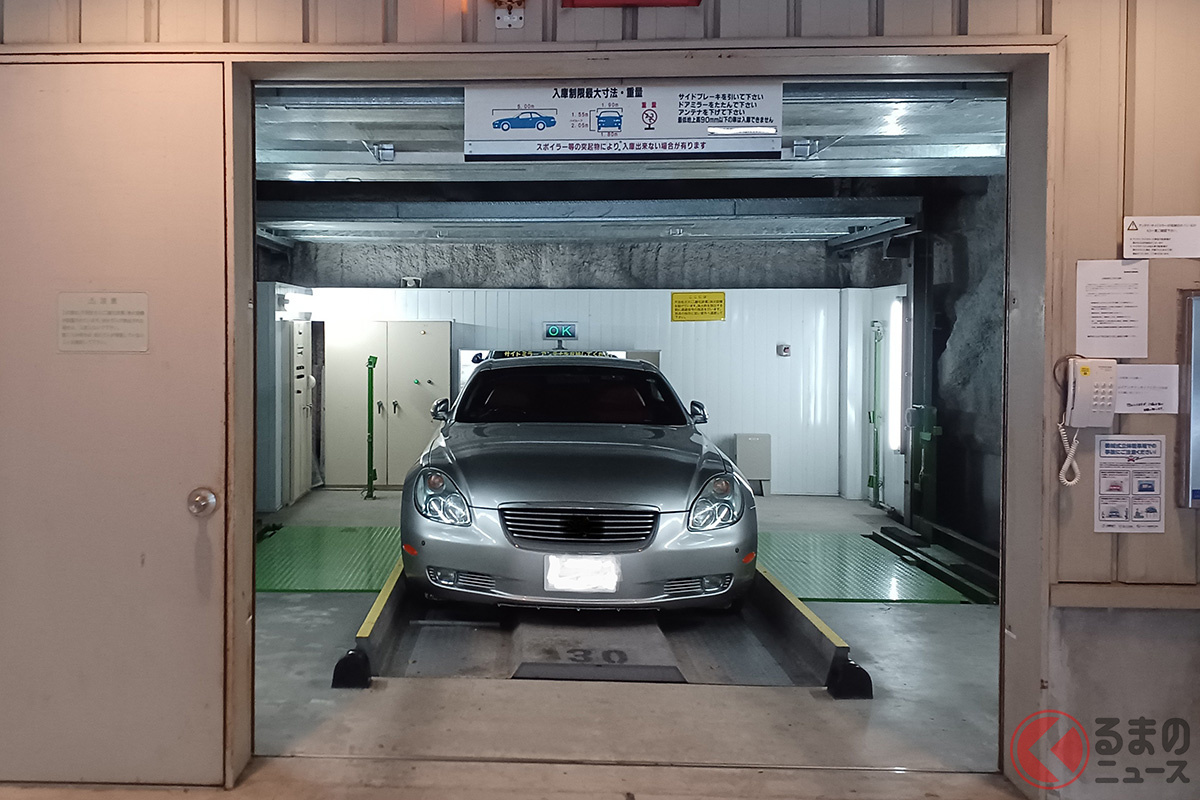 “機械駐車場”で愛車が「ボコボコ」に！（※画像はイメージ／PhotoAC）