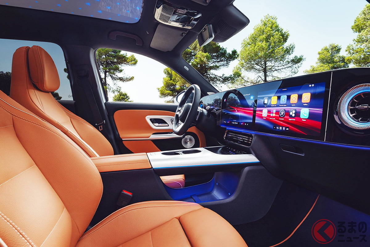 新型「GLB」の全長は4732mmと、従来型(4640mm)から約90mm拡大された