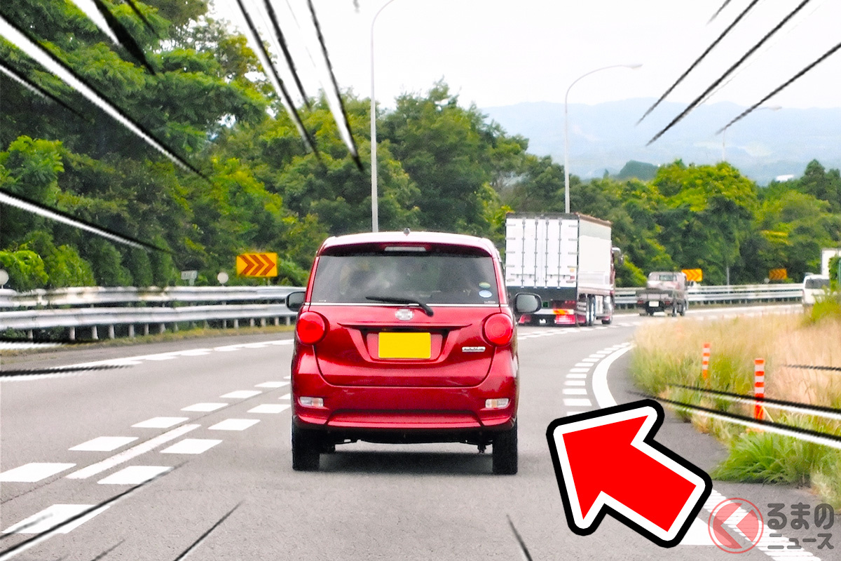 高速道路で“渋滞”を作る「右車線から絶対どかないマン」に非難殺到!(画像はイメージ:PhotoAC/加工にAIを使用)